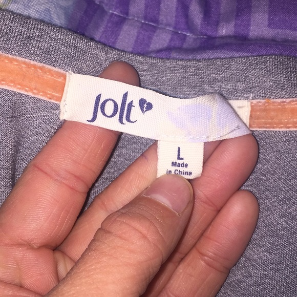 Long sleeve lace “tee”✨ - Picture 4 of 4